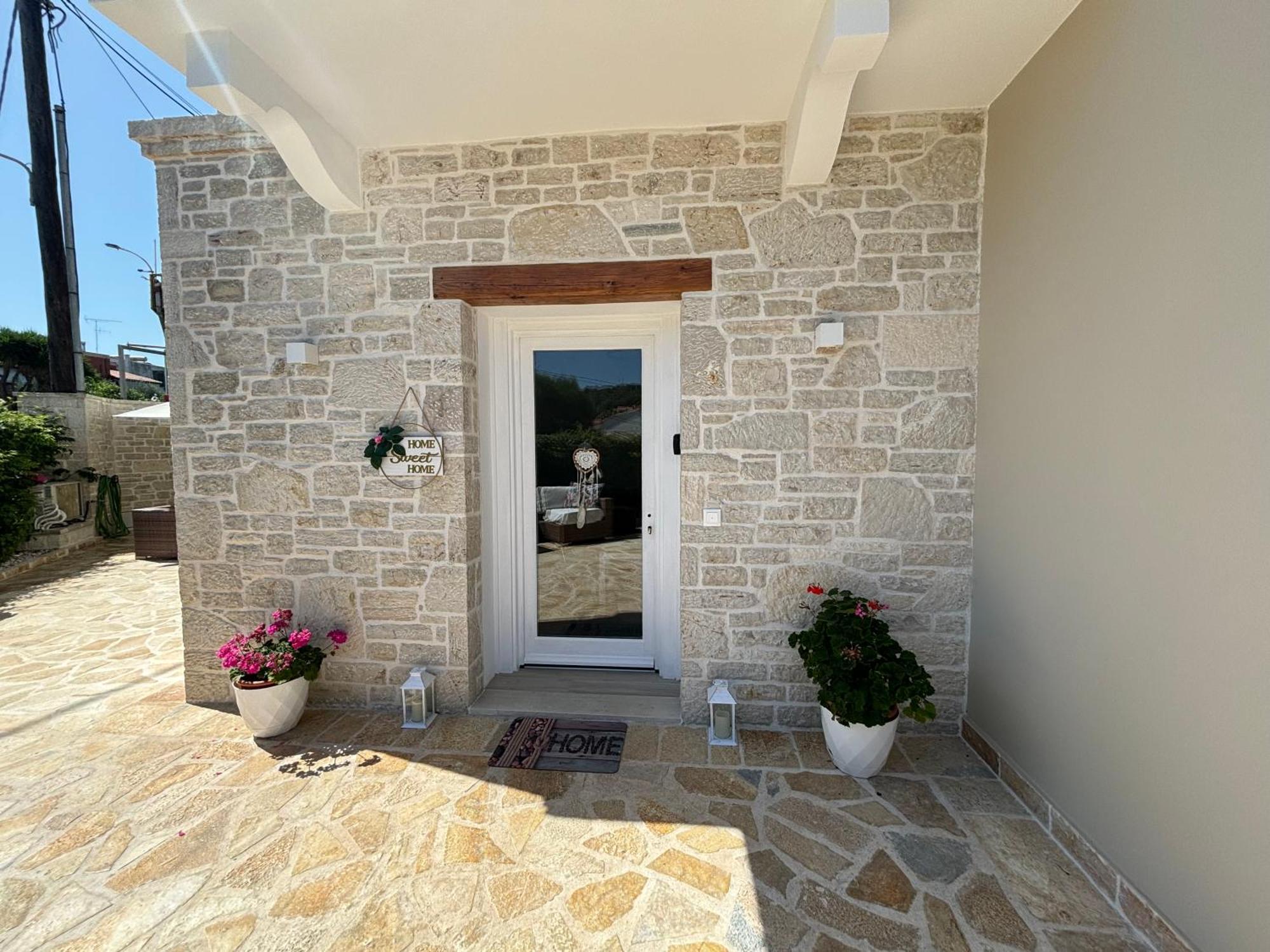 Mayflower Apartments Kassiopi Dış mekan fotoğraf